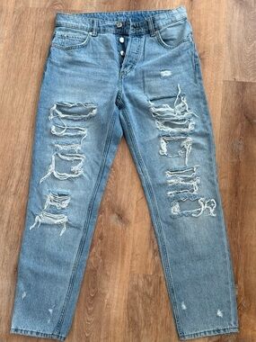 H&M Light Blue Ripped Boyfriend Jeans